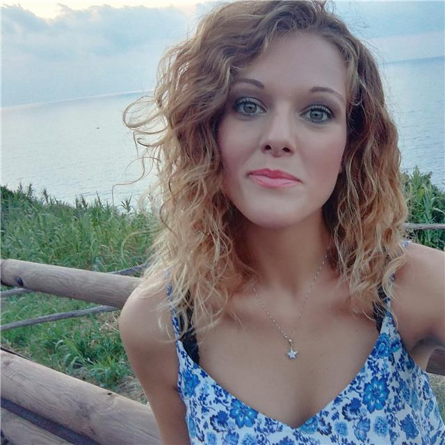 Insegnante materie scolastiche scuole elementari, medie, 1/ 2 superiore, tutor dsa