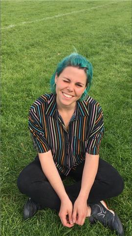 Profesora nativa graduada en Filología Hispánica ofrece clases de español (ELE)