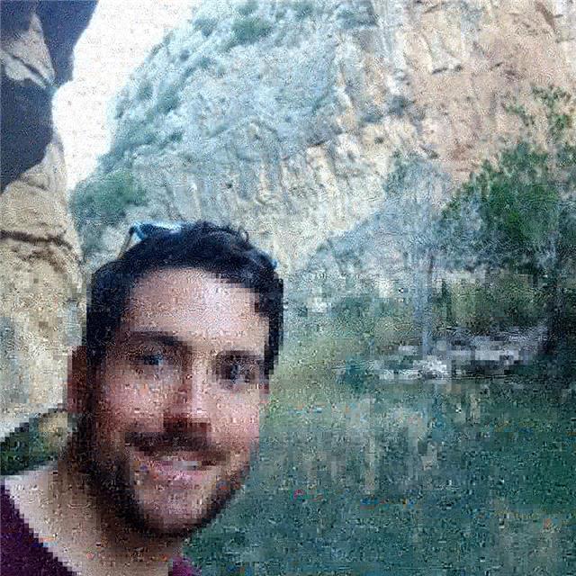 Soy un hablante nativo de inglés de londres. he trabajado en escuelas durante casi 10 años y tengo una calificación de tefl en la enseñanza de inglés