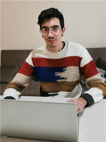 Diplomato Geometra offre lezioni di disegno tecnico, sia a mano che a computer