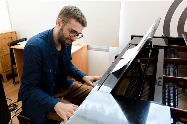 ¡clases de piano y lenguaje musical, iniciación y avanzado para todas las edades!
