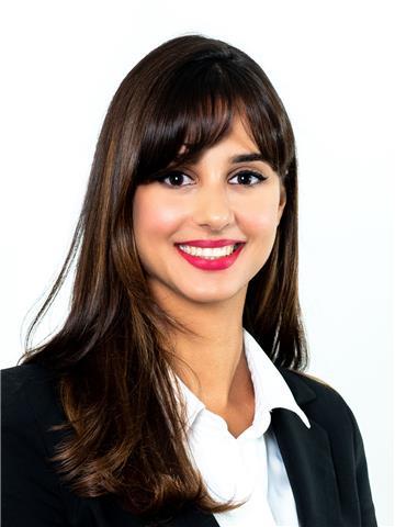 Insegnante laureata in lingue straniere offre lezioni a bambini e adulti, prezzi modici e flessibilità di orario!