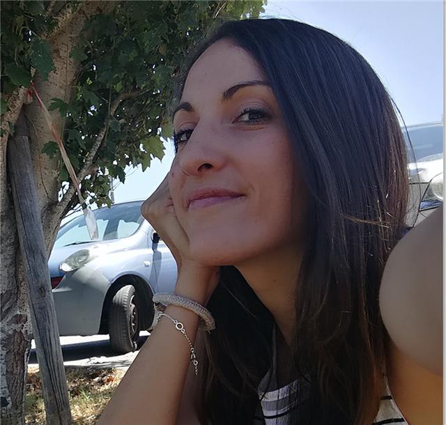 Economista cursando cuarto de educación primaria