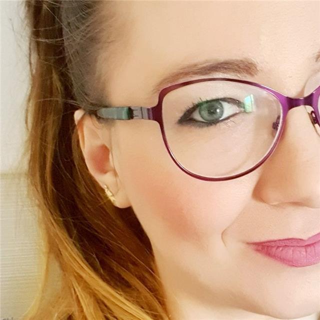 Laureata in scienze dell'educazione e in scienze pedagogiche