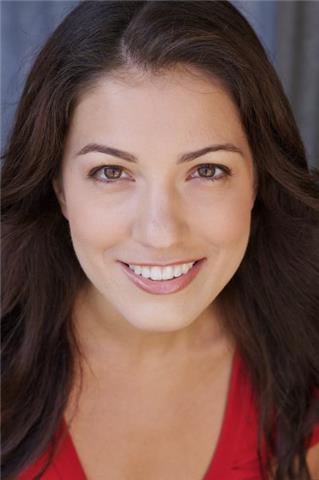 Native english speaker (usa) available for online classes