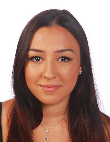 Studentessa universitaria offre ripetizioni private di qualsiasi materia