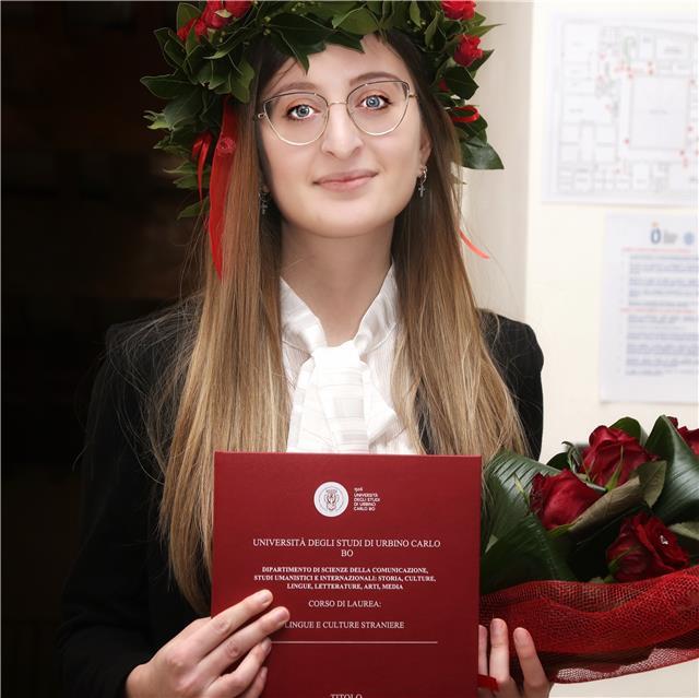 Neolaureata in lingue offre lezioni private online per l’apprendimento della lingua inglese e della lingua tedesca