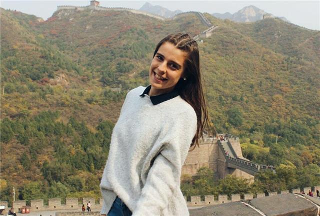 Profesora de euskera, matemáticas, lengua castellana y apoyo escolar en general desde primaria hasta bachiller