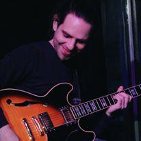 Clases de guitarra. todos los niveles y edades