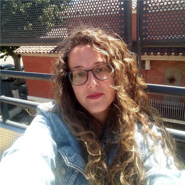 Filóloga Inglesa por la Universidad de Barcelona y profesora de Español en Alemania ofrece clases de inglés online