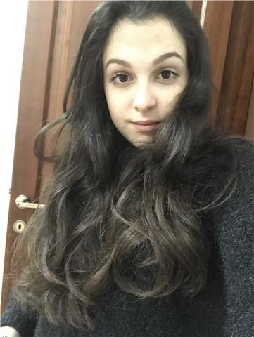 Studentessa al quarto anno di Liceo linguistico concluso offre ripetizioni