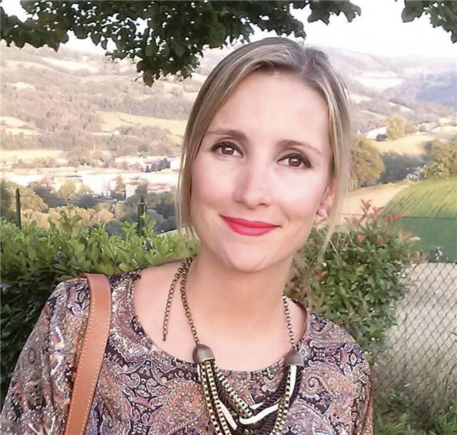 SONO JESICA SCHOTT INSEGNANTE SPAGNOLO MADRELINGUA! OFFRO LEZIONI ONLINE!