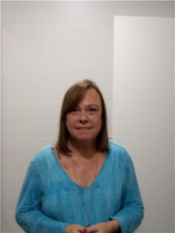 Learn Spanish. Native with a Bachelor in Spanish, all levels Residente en EEUU durante 32 años, también ofrezco clases de Inglés en mi casa