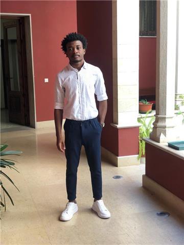 Profesor de francés no nativo, ofrezco clases particulares a menore en castellón de la plana y los ayudo con las tareas de francés