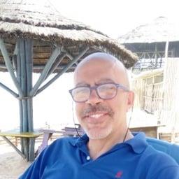 Laureato in fisica nucleare per lezioni di fisica on line a universitari e liceali