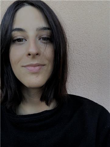 Do lezioni di spagnolo per chi è interessato ad imparare pa lingua e a perfezionarla!