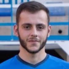 Se ofrece estudiante de magisterio para impartir clase de inglés hasta bachillerato. nivel b2. disponibilidad: martes y jueves preferentemente