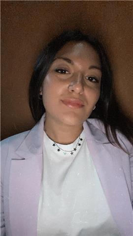 Studentessa di lingue propone ripetizioni e aiuto compiti di lingua e letteratura spagnola