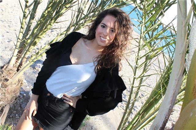 Doy clases particulares en granada. ayuda con los deberes a niños de primaria. especialmente si son del primer ciclo, lengua, mates, escritura, lectur