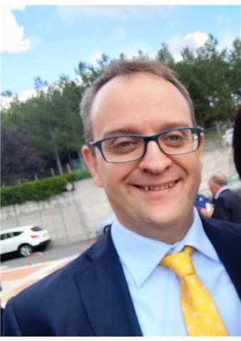 CV personale di madrelingua spagnola