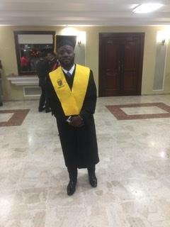 Soy un maestro muy amable, muy valiente para aprender a los estudiantes. siempre dispuesta a apoyar en algunas cosas importantes