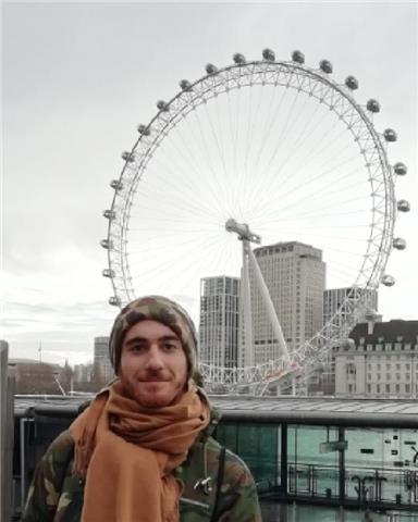 Doy clases para comprender un poquito mas la tecnologia que está en nuestra mano