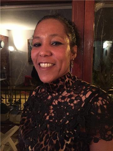 Imparto clases de violin y viola aprenda a tocar el violin o la viola con un maestro experimentado! tamara ofrece clases particulares para niños y adultos en inglés, ruso, castellano, italiano y catalán. con amplia experiencia y pasión por la enseñanza mu