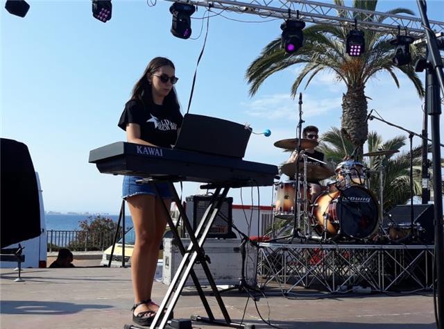 Doy clases particulares de piano, lenguaje musical, armonia, educación auditiva y clases preparatorias para acceso a conservatorio