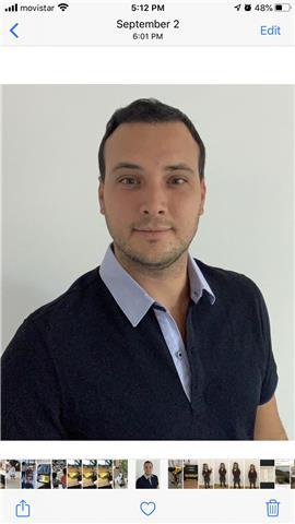 Profesor con amplia experiencia en colegios americanos por más de 5 años. Enseñanza impartida tanto en primaria con secundaria en inglés a alumnos americanos. Me defino como un profesor flexible, dinámico y comprometido con la enseñanza de mis alumnos