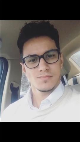 Hola me llamo mahdi, actualmente estoy finalizando mis estudios en la escuela de ingeniería de gipuzkoa en donostia ( grado en ingeniería civil) , y me estoy ofreciendo para poder trabajar a jornada completa o parcial por las tardes, hablo varios idiomas 