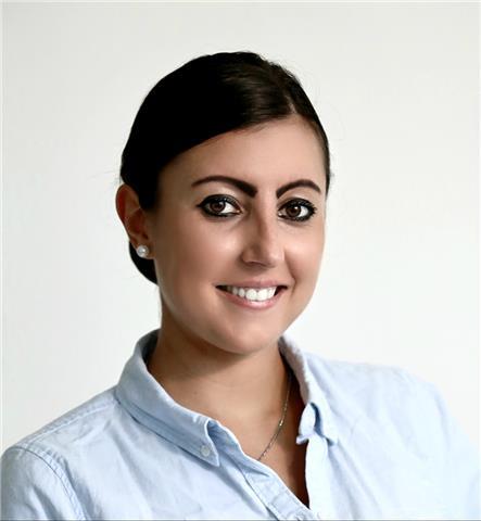 Lingue: inglese e spagnolo. metodo: esercizi di grammatica, vocabolario, lettura, scrittura e conversazione