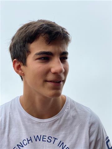 Prof expérimenté et passionné de Maths/Physique, cours Collège/Lycée pour atteindre tes objectifs !