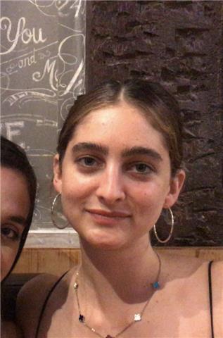 Insegnante di Spagnolo madrelingua a Piacenza. Le lezioni si possono tenere anche online. La mia metodologia è tecnica, efficiente ma anche stimolante