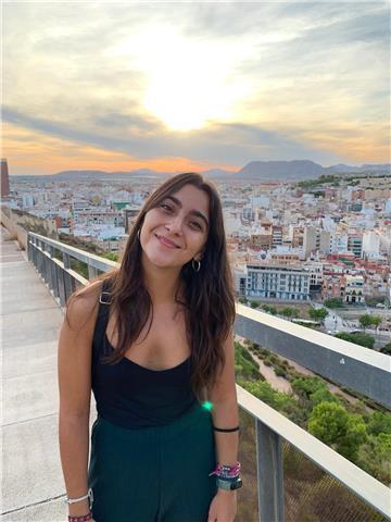 Imparto clases nivel eso y primaria viernes y sábados. pregúntame!