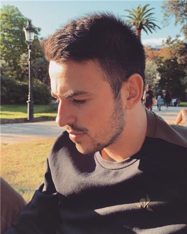 Profesor de español nativo dará clases de iniciación y nivel intermedio a jóvenes y adultos