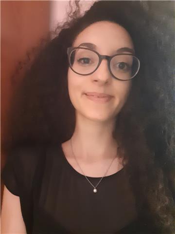 Laureanda in ingegneria civile magistrale impartisce lezioni private in matematica, fisica, geometria e ulteriori materie scientifiche per Bologna
