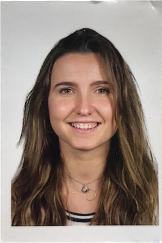 Clases de refuerzo a niños de primaria y eso