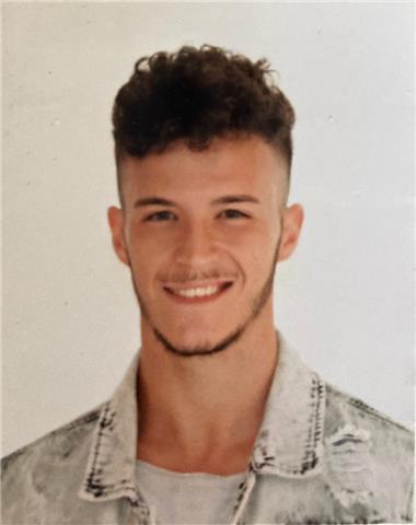 Diplomato Geometra offre lezioni di inglese, matematica e geometria