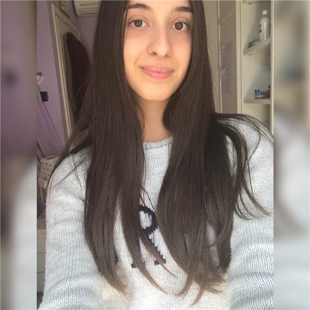 Studentessa universitaria in infermieristica offre ripetizioni in materie umanistiche e scientifiche per ragazzi di medie ed elementari