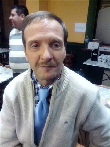 Profesor de informatica de valladolid da clases sobre principios del ordenador