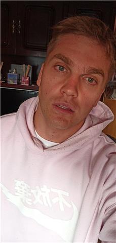 Profesor con experiencia con experiencia con niños y ayudar con los deberes y preparatorias de exámen