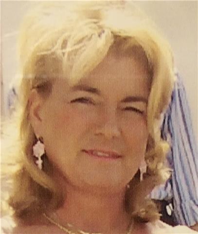 Francesa de nacimiento puedo ofrecer a niños o adultos cursos de conversación y escrito. clases de apoyo y preparación exámenes