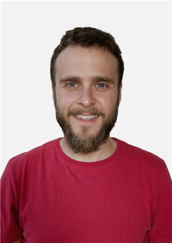 Profesor de ciencias, imparte clases de apoyo para primaria, eso y bachillerato. graduado en biología por la universidad de salamanca