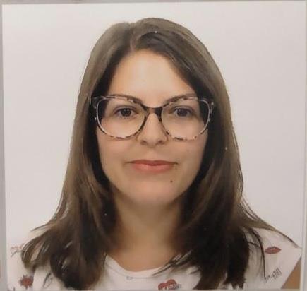 Maestra imparte clases particulares de apoyo