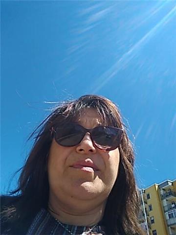 Insegnante scuola primaria con laurea in scienze della formazione primaria