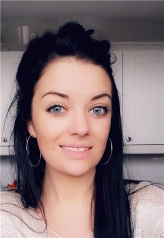 Soy una polaca. puedo dar clases para niños y adultos