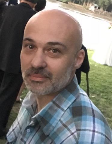 Carlos Roussos De Quadros