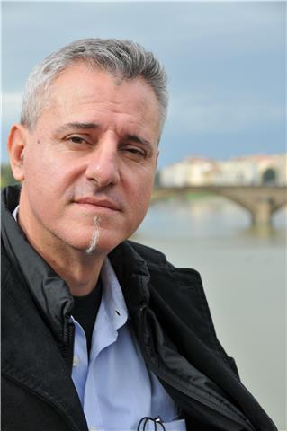 Madrelingua inglese insegno con tecniche di memorizzazione e lettura veloce