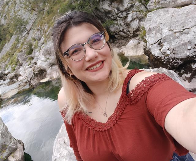 Profesora de inglés con nivel C2 y titulación CELTA para preparación de exámenes oficiales (B1, B2 y C1) y clases particulares
