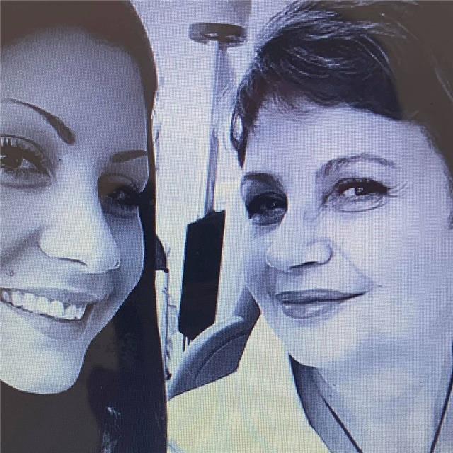 Laureata in lingue impartisce lezioni online o a domicilio di tedesco a Bologna